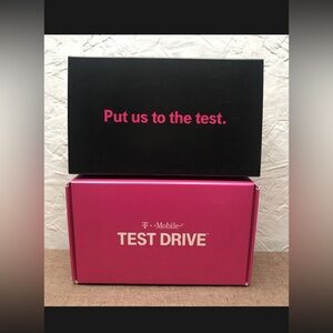 New Sealed T-Mobile T9 Test Drive Mobile Hotspot Kit (Phone Service Required)